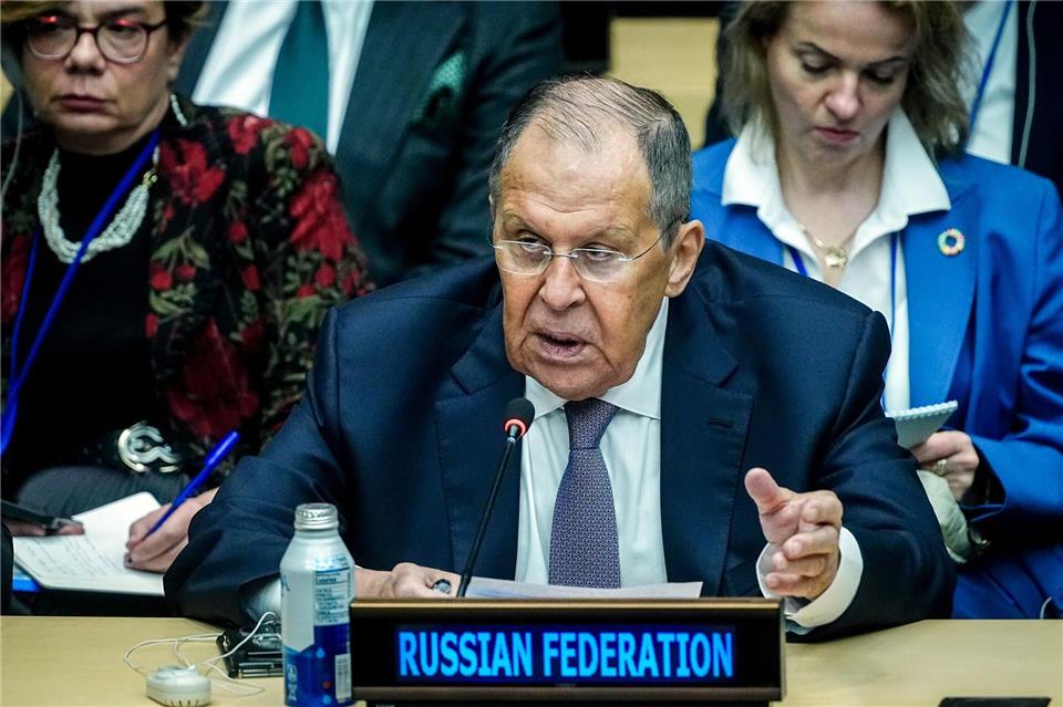 Russlands Außenminister Lawrow sichert Venezuela Moskaus Solidarität bei der Auseinandersetzung mit den USA zu. (Archivbild)Kay Nietfeld/dpa