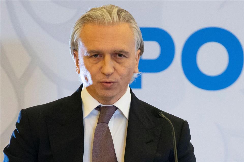 Russland erklärt Bereitschaft für Fußball-EM 2032 Russlands Fußballverbandschef Djukow heizte mit einem Spruch Spekulationen an. (Archivbild)Alexander Zemlianichenko/AP/dpa