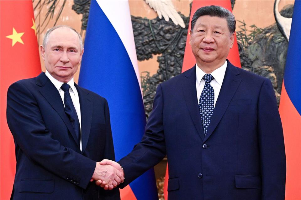 Russlands Präsident Putin will nach dem Gipfel noch eine Militärparade in Peking besuchen.  Sergei Bobylev/Pool Sputnik Kremlin/AP/dpa