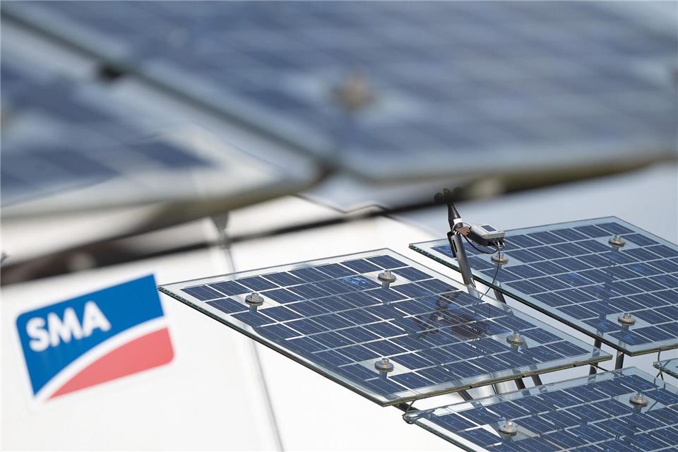 SMA Solar verzeichnet seit März eine stabilere Nachfrage nach Photovoltaik-Anlagen. (Archivbild)Sebastian Gollnow/dpa
