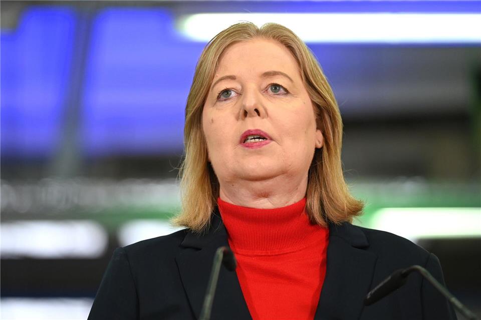 SPD-Arbeitsministerin Bas sieht keine Kompromissmöglichkeiten beim Rentenniveau. (Archivfoto)Elisa Schu/dpa