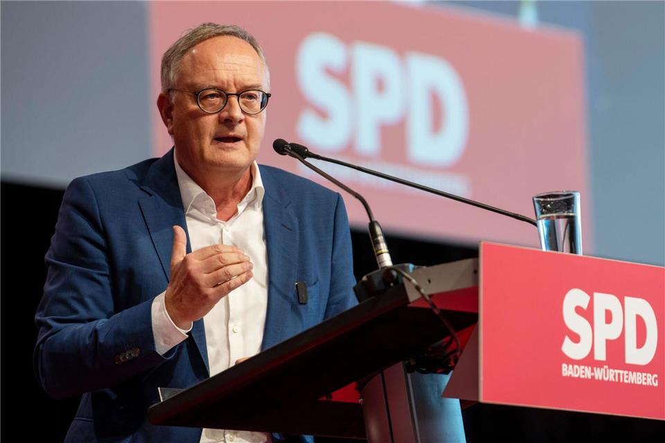 SPD-Chef Andreas Stoch ist Spitzenkandidat der Sozialdemokraten. (Archivbild)Stefan Puchner/dpa