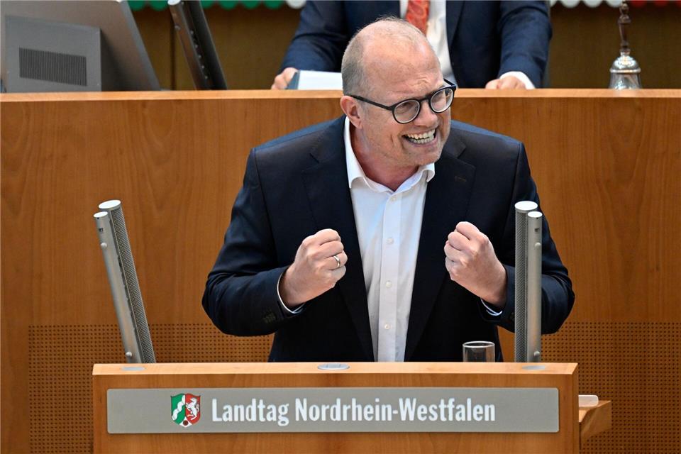 SPD-Fraktionschef Ott gilt im NRW-Landtag als emotionaler Angriffsspieler. (Archivbild)Roberto Pfeil/dpa