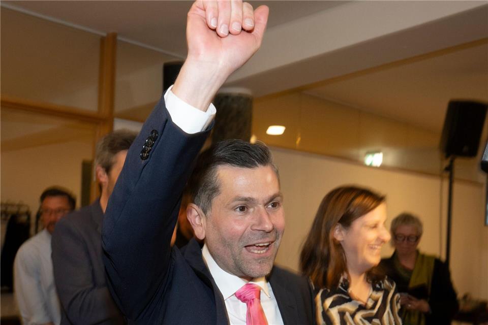 SPD-Kandidat Florian Freund wird neuer Oberbürgermeister in Augsburg.Stefan Puchner/dpa