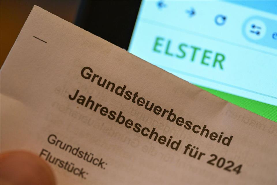 Sachsen-Anhalt verzeichnet weniger Einnahmen durch Grund- und Gewerbesteuer. (Symbolbild)Bernd Wei�brod/dpa