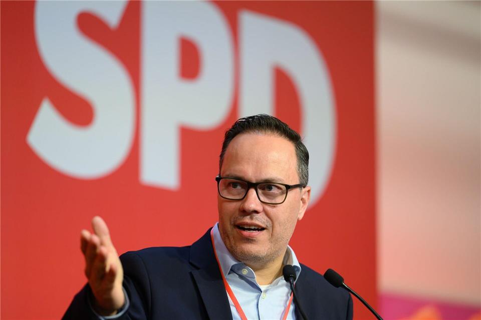 Sachsen habe sich wiederholt dafür eingesetzt, den Südbonus anzupassen, sagte Wirtschaftsminister Dirk Panter (SPD).Robert Michael/dpa