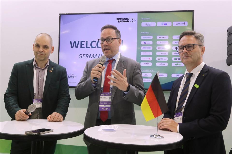 Sachsen hat in Taiwan die Werbetrommel für das Silicon Saxony gerührt. ChiangYing-ying/AP/dpa