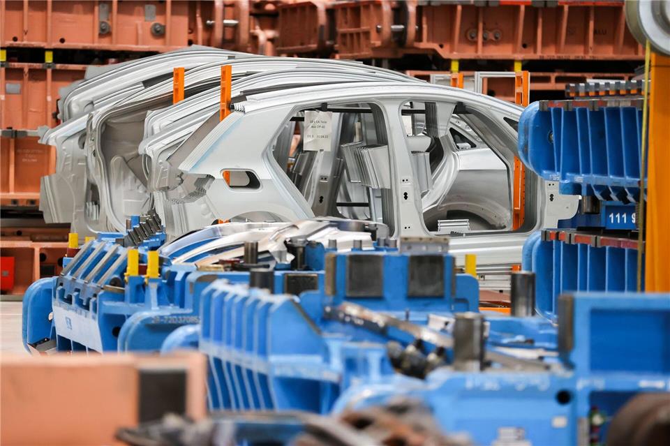 Sachsenmetall schlägt Alarm: Produktion läuft auf Sparflamme (Symbolbild).Jan Woitas/dpa-Zentralbild/dpa