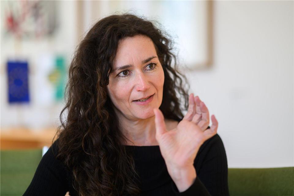 Sachsens Justizministerin Constanze Geiert will den Straftatbestand der Politikerbeleidigung abschaffen. (Archivbild)Robert Michael/dpa