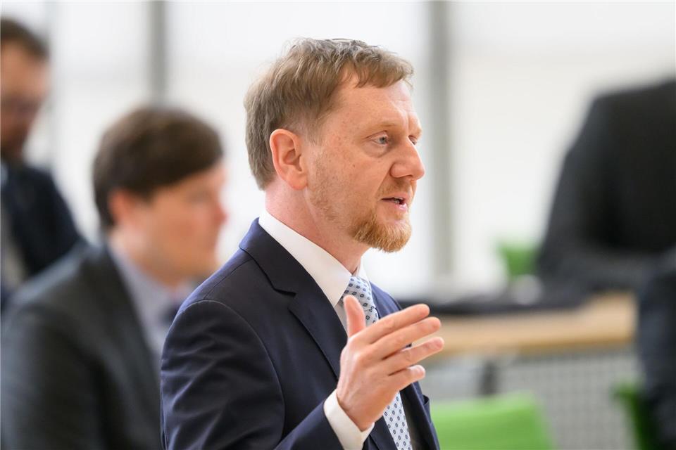 Sachsens Ministerpräsident Kretschmer:  „Starke Schultern müssen mehr tragen als schwache.“ (Archivbild)Robert Michael/dpa