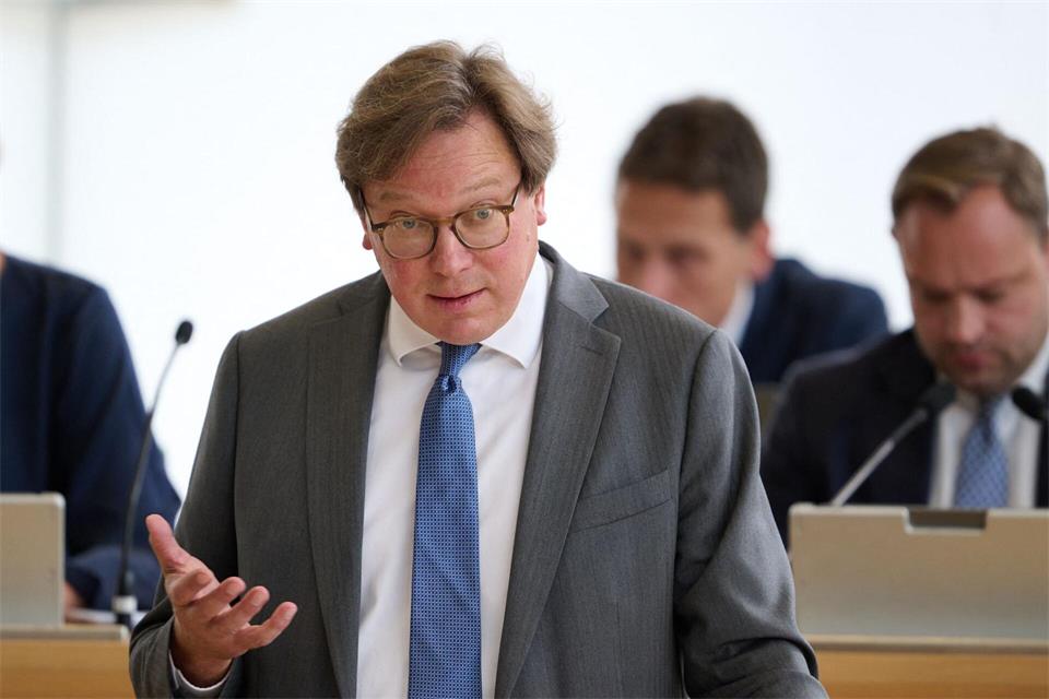 Sachsens Umweltminister wirbt im Landtag für einen pragmatischen Natur- und Artenschutz. Katharina Kausche/dpa