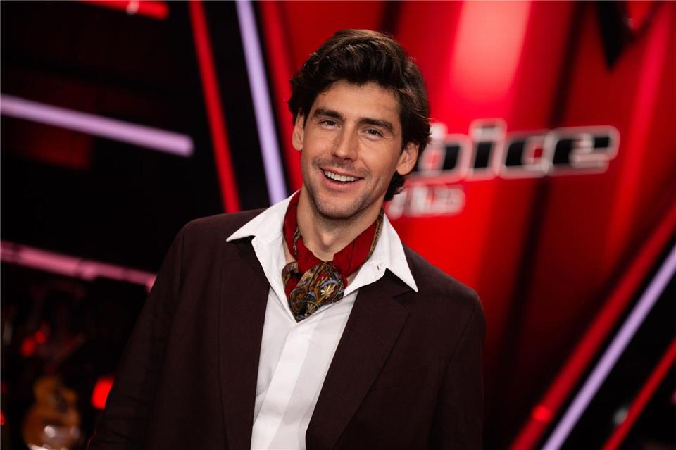 Sänger Alvaro Soler war bei der Musiksendung „The Voice Kids“ als Coach und Jury-Mitglied dabei. (Symbolbild)Christophe Gateau/dpa