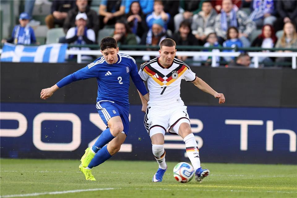 Said El Mala (r) traf erstmals für die deutsche U21.Yorgos Karahalis/dpa