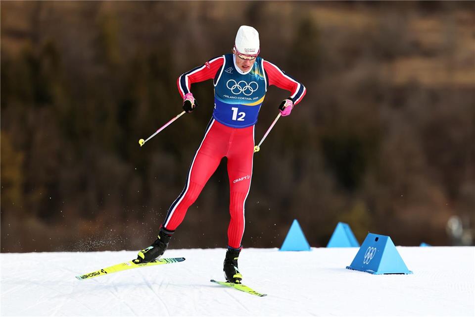 Sammelt eine Goldmedaille nach der anderen: Johannes Hoesflot Klaebo.Daniel Karmann/dpa