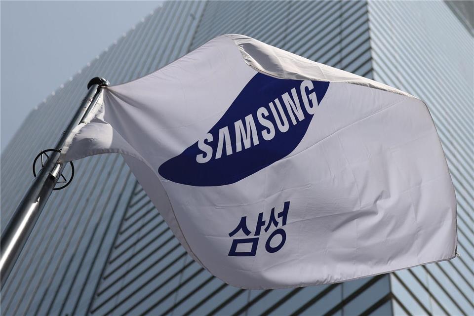 Samsung soll nach dem Willen von Geschworenen mehr als 445 Millionen Dollar wegen Patentverletzungen zahlen. (Archivbild)YNA/dpa