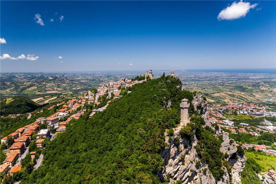 San Marinos Stadtgebiet gehört zum UNESCO-Welterbe.@visitsanmarino/dpa-tmn