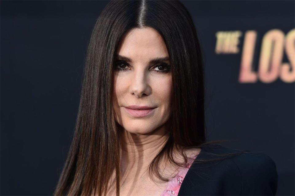 Sandra Bullock verrät, wie sie ihren Sohn vor neugierigen Paparazzi schützte. (Archivbild)Jordan Strauss/Invision/dpa