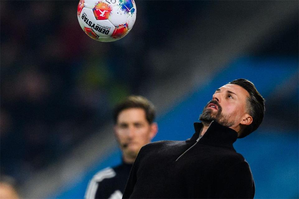 Sandro Wagner spielte einst auch bei Werder Bremen. (Archivbild) Tom Weller/dpa