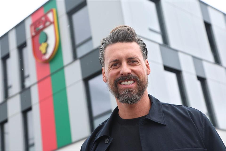 Sandro Wagner wartet auf Herausforderungen mit dem FC Augsburg.Karl-Josef Hildenbrand/dpa