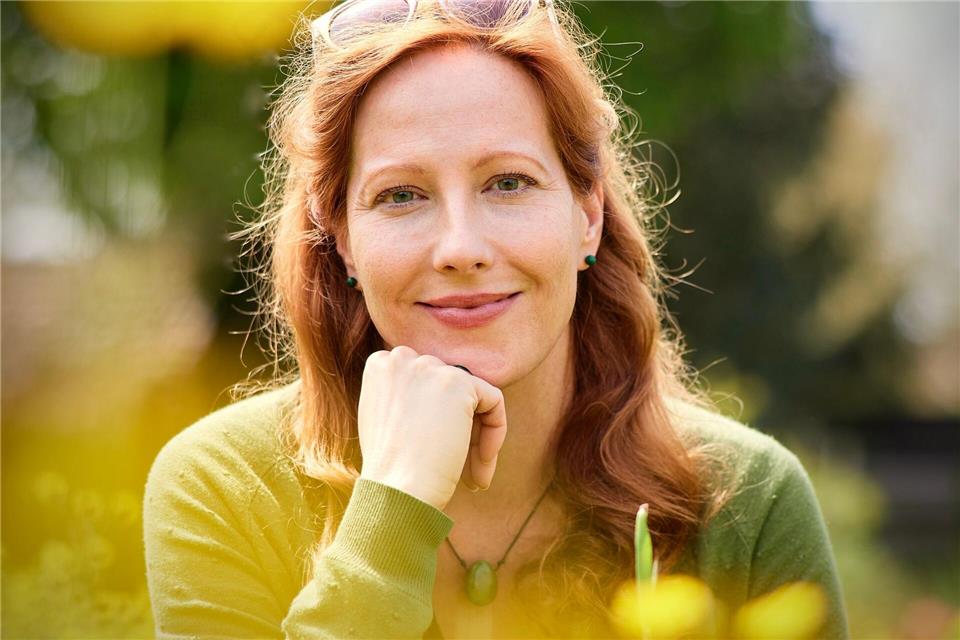 Sarah Benz ist Bestatterin, Trauerbegleiterin, Notfallseelsorgerin und Autorin.Stefano Schröter/Sarah Benz/dpa-tmn