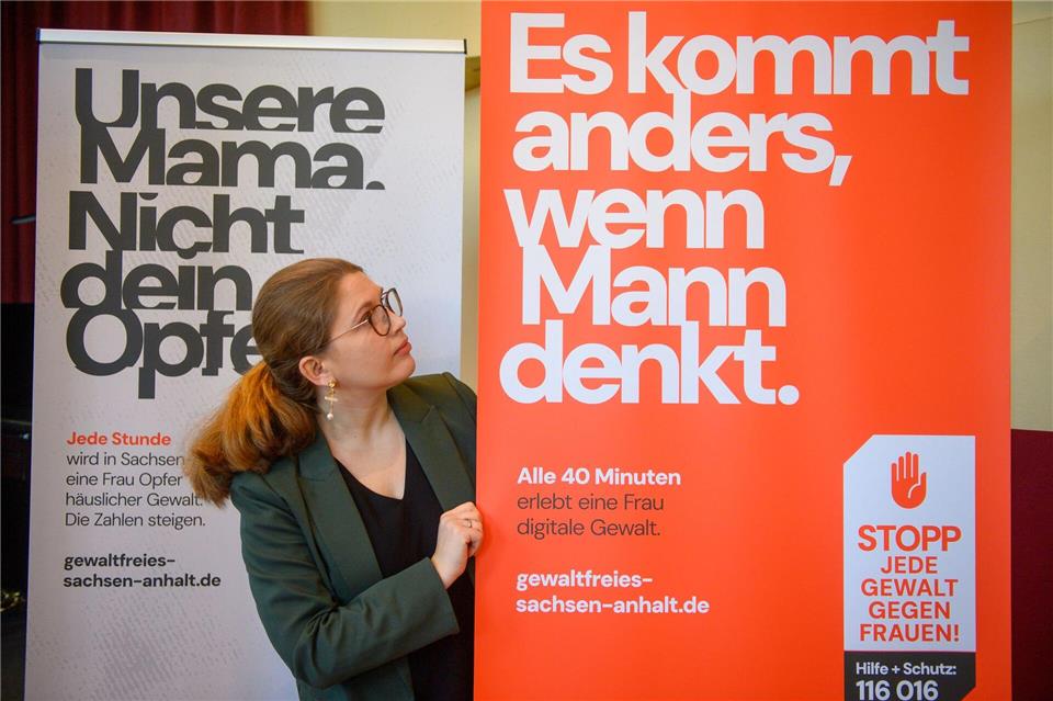 Sarah Schulze, Landesbeauftragte für Frauen- und Gleichstellungspolitik des Landes Sachsen-Anhalt, stellte die Kampagne vor.Klaus-Dietmar Gabbert/dpa