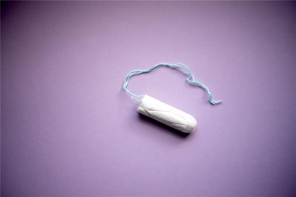 Saugstark: Tampons bestehen zum Großteil aus Baumwolle. Sie hat meist weite Transportwege hinter sich. picture alliance / dpa-tmn