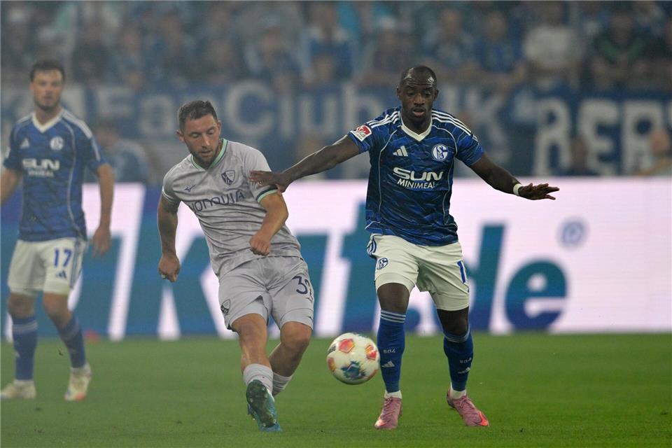 Schalke 04 setzte sich im Nachbarschaftsduell gegen Bochum durch.Anke Waelischmiller/dpa