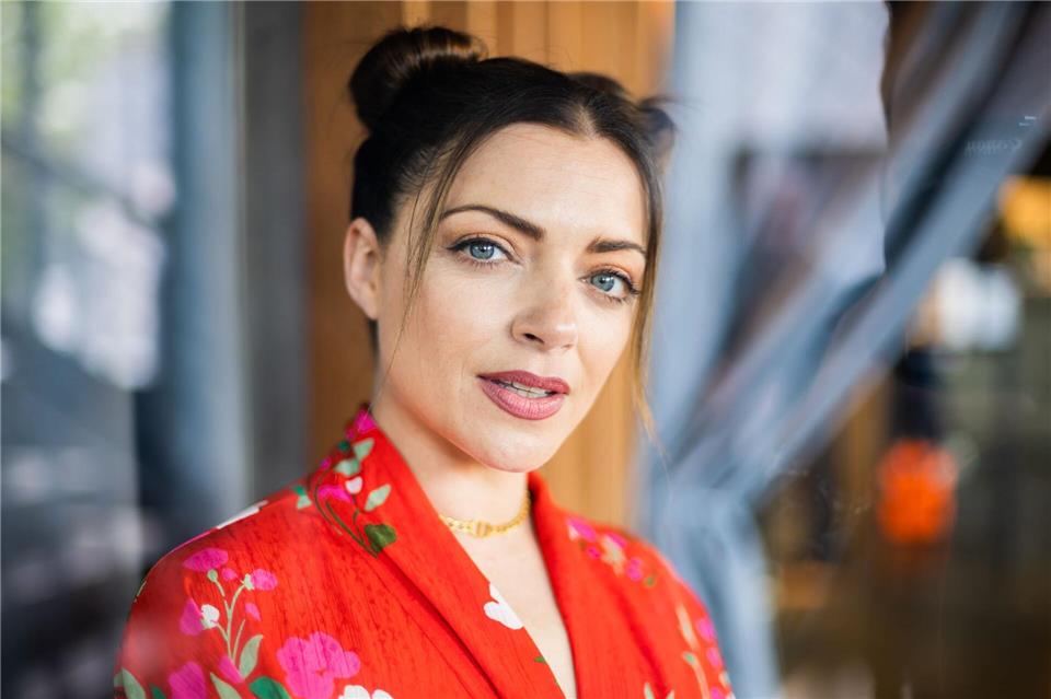 Schauspielerin Anne Menden rief auf Instagram zu Respekt auf. (Archivfoto)Christoph Soeder/dpa