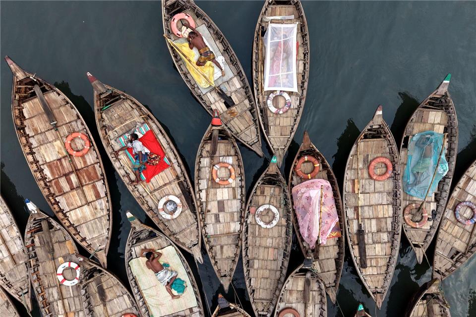 Schlafplatz BootSyed Mahabubul Kader/ZUMA Press Wire/dpa