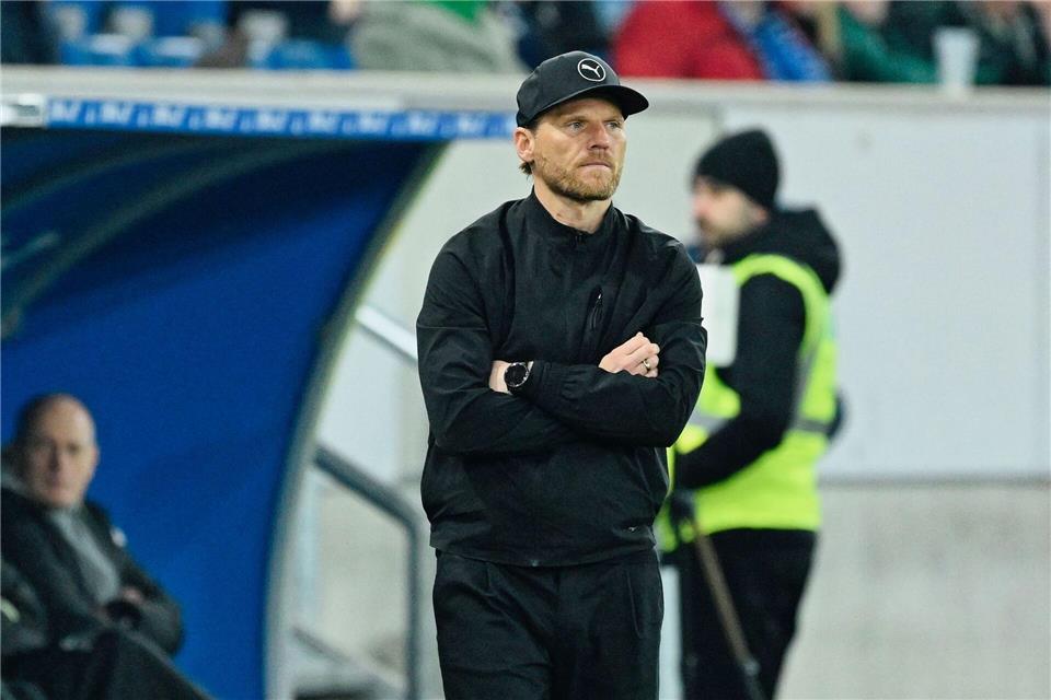 Schlappe an alter Wirkungsstätte: Gladbach-Coach Eugen PolanskiUwe Anspach/dpa