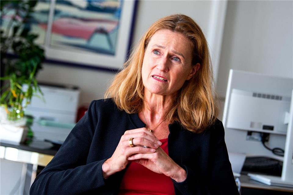 Schleswig-Holsteins Finanzministerin Silke Schneider hat einen weiteren Nachtragshaushalt vorgelegt. (Archivbild)Daniel Bockwoldt/dpa