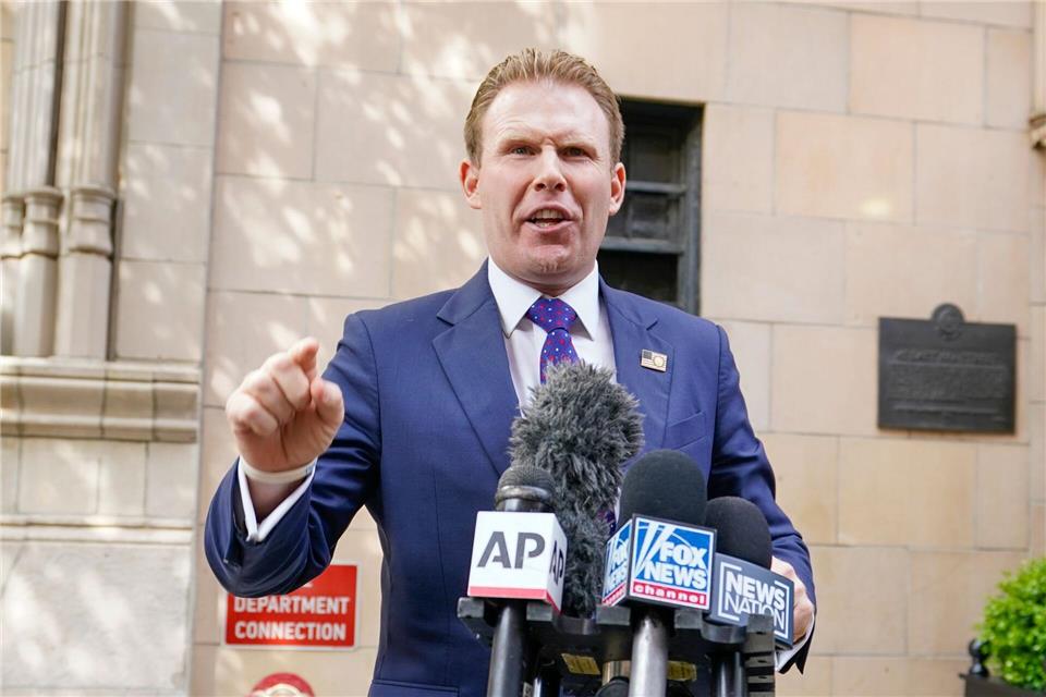 Schließt Razzien bei der Fußball-WM nicht aus: Andrew Giuliani.Mary Altaffer/AP/dpa