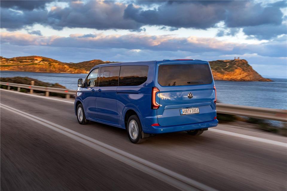 Schluckspecht: In die Kastenwagenversionen sollen bis zu neun Kubikmeter Ladung passen, für die „zivilen“ Caravelle-Versionen nennt VW je nach Modell 1.239 bis 4.343 Liter.Ingo Barenschee/Volkswagen AG/dpa-tmn