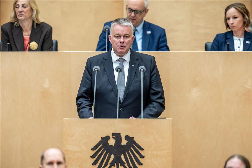 Schnieder redete erstmals im Bundesrat.Michael Kappeler/dpa