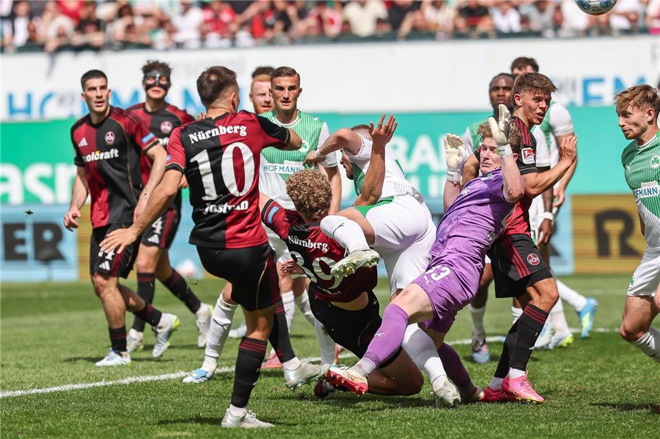 Schon am 15. September kommt es zum ersten Frankenderby der neuen Saison. (Archivbild)Daniel Löb/dpa