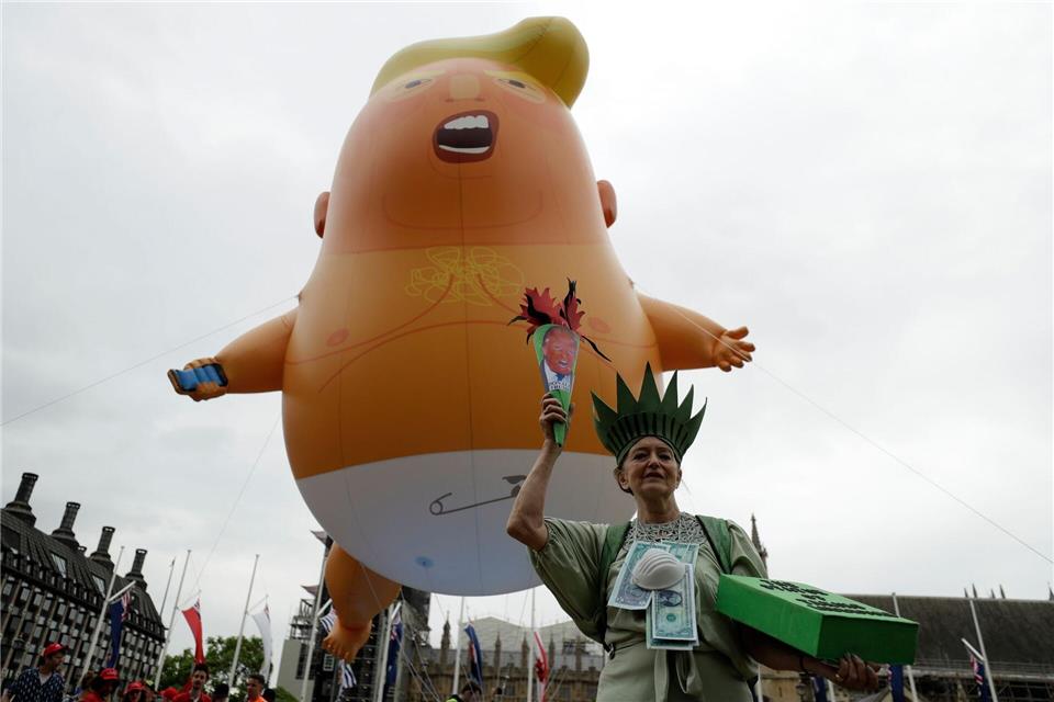 Schon beim ersten Staatsbesuch Trumps gab es Proteste. (Archivbild)Matt Dunham/AP/dpa
