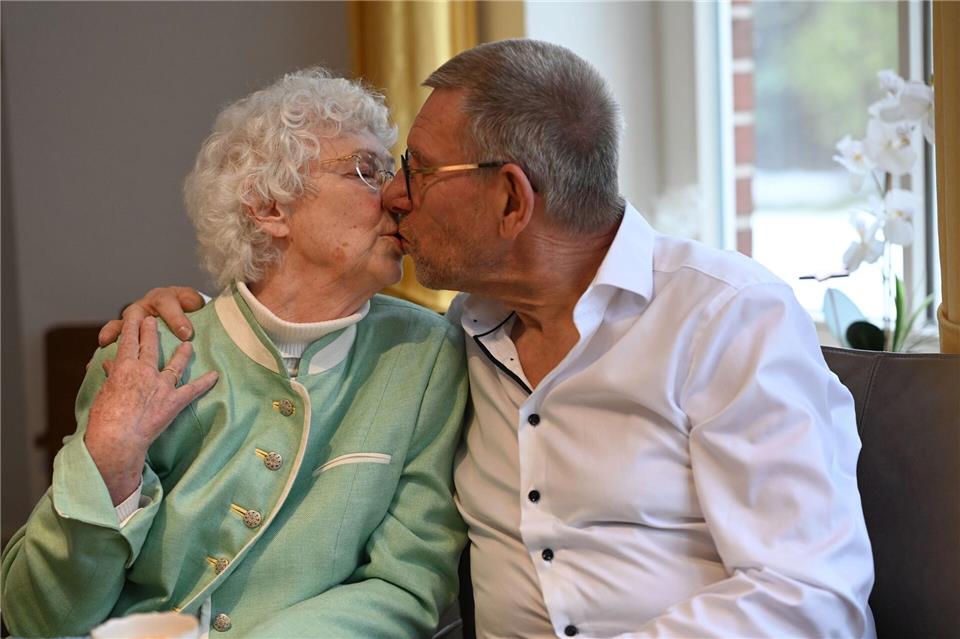 Schon nach dem ersten Treffen zwischen Ellen und Johan van Dijk kam der Heiratsantrag von Ellen. Lars Penning/dpa