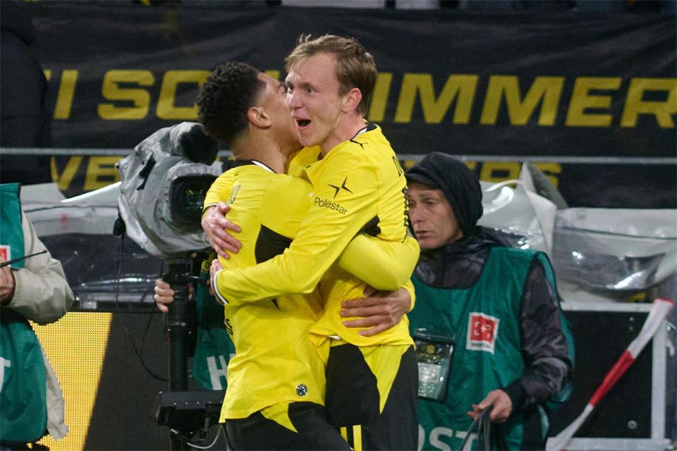 Schoss das späte Siegtor für Borussia Dortmund: Joker Maximilian Beier. Bernd Thissen/dpa