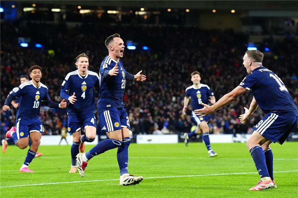 Schottland jubelte gegen Dänemark spät.Jane Barlow/PA Wire/dpa