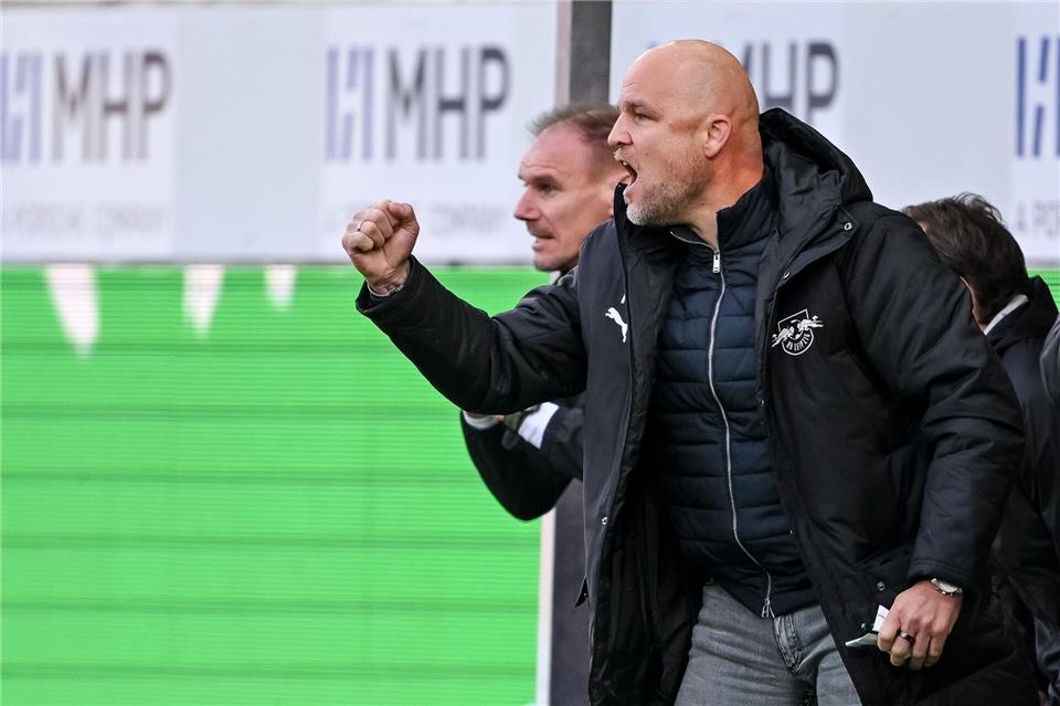 Schröder auf dem Weg zu Borussia Mönchengladbach.(Archivbild)Harry Langer/dpa