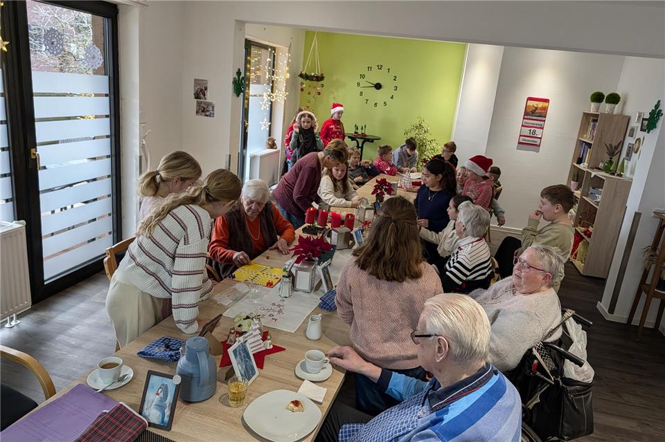 Schüler der Merian-Realschule haben die BHD-Tagespflege besucht.