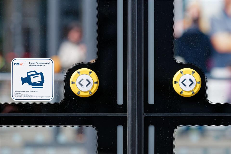 Schwarzfahren gehörte zu einer der häufigsten registrierten Straftaten in Mannheim im vergangenen Jahr. (Symbolbild)Uwe Anspach/dpa