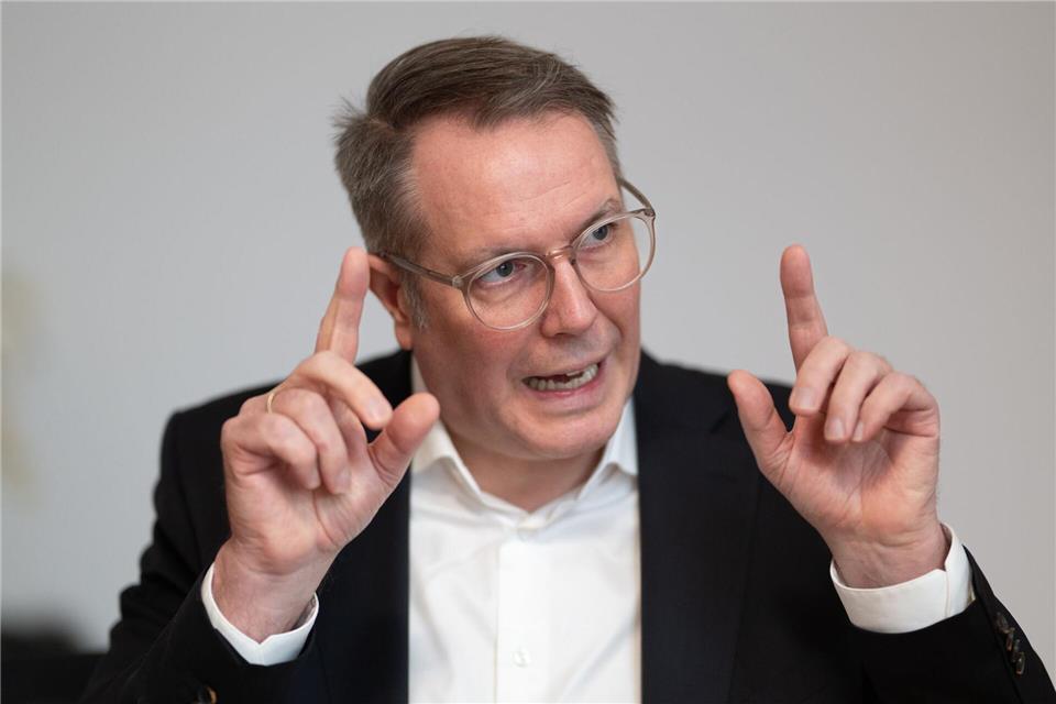 Schweitzer: „Wer in den Wahlkampf einsteigt, muss die Nummer eins anstreben.“ (Archivbild)Boris Roessler/dpa