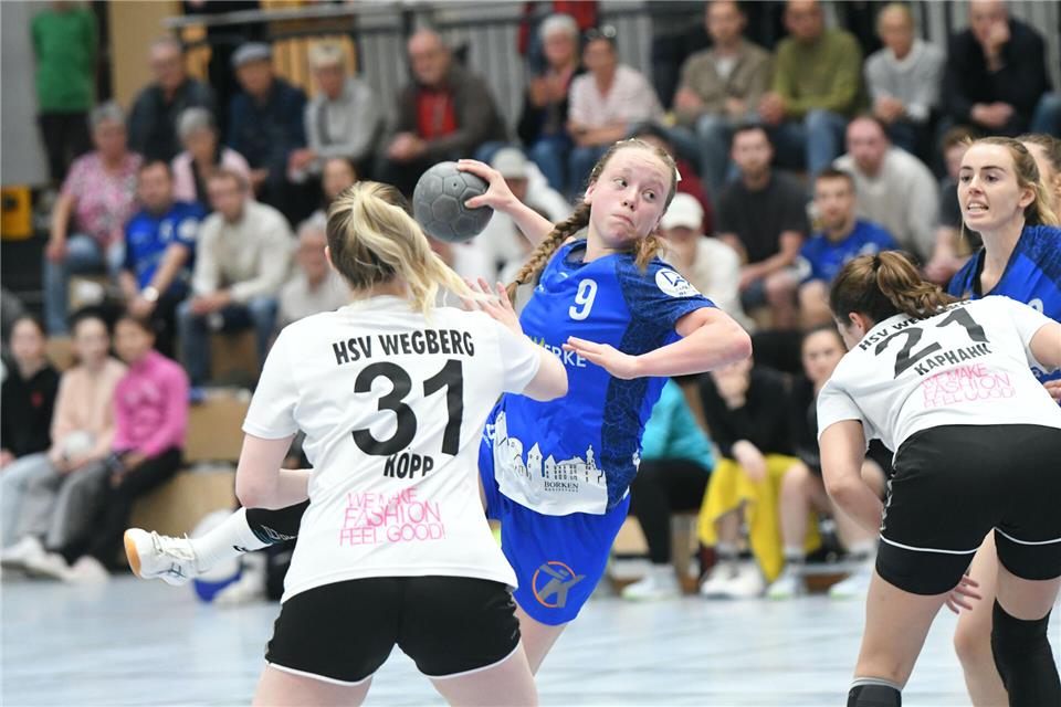 Schwerer Stand: Anneli Finke gegen Andrea Köpp. 