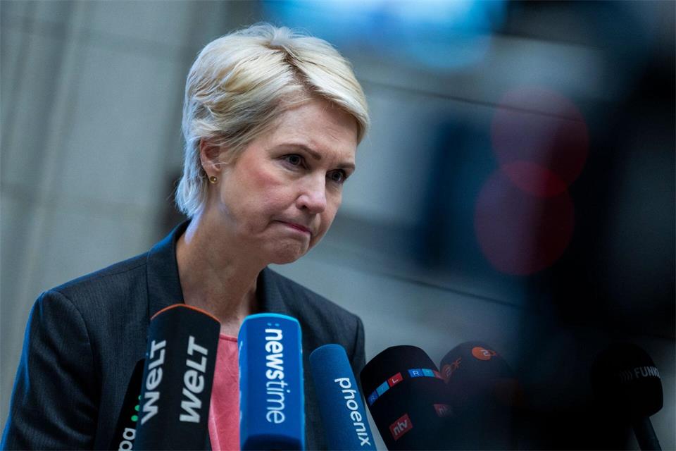 Schwesig kritisiert die Pläne auf Bundesebene. Christophe Gateau/dpa