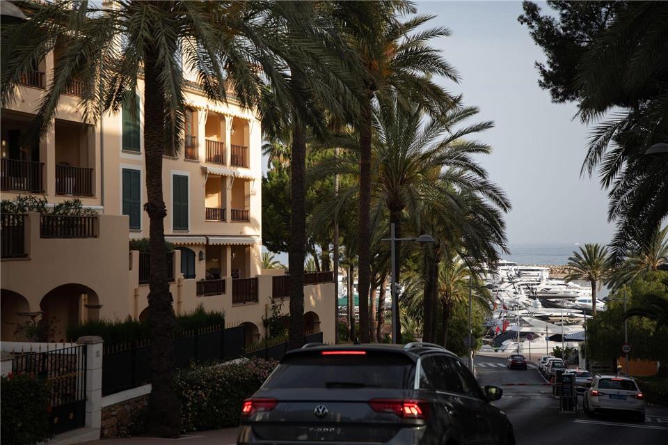 Scout24 steigt in das Geschäft mit Immobilieninseraten in Spanien ein.Clara Margais/dpa