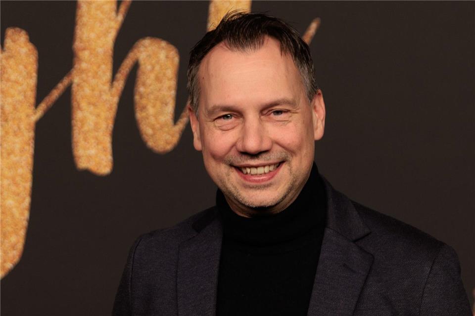 Sebastian Fitzek kann auch lustig: Sein komödiantischer Bestseller „Der erste letzte Tag“ wird jetzt von Prime Video verfilmt. Carsten Koall/dpa