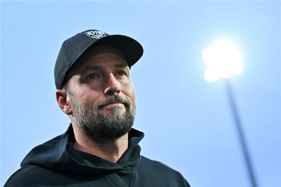 Sebastian Hoeneß strebt mit dem VfB Stuttgart in Bochum den Viertelfinaleinzug an. (Archivbild)Swen Pförtner/dpa