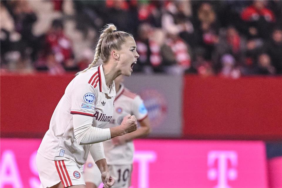 Sehenswerter Treffer gegen den HSV: Bayern-Star Giulia Gwinn. (Archivbild)Harry Langer/dpa