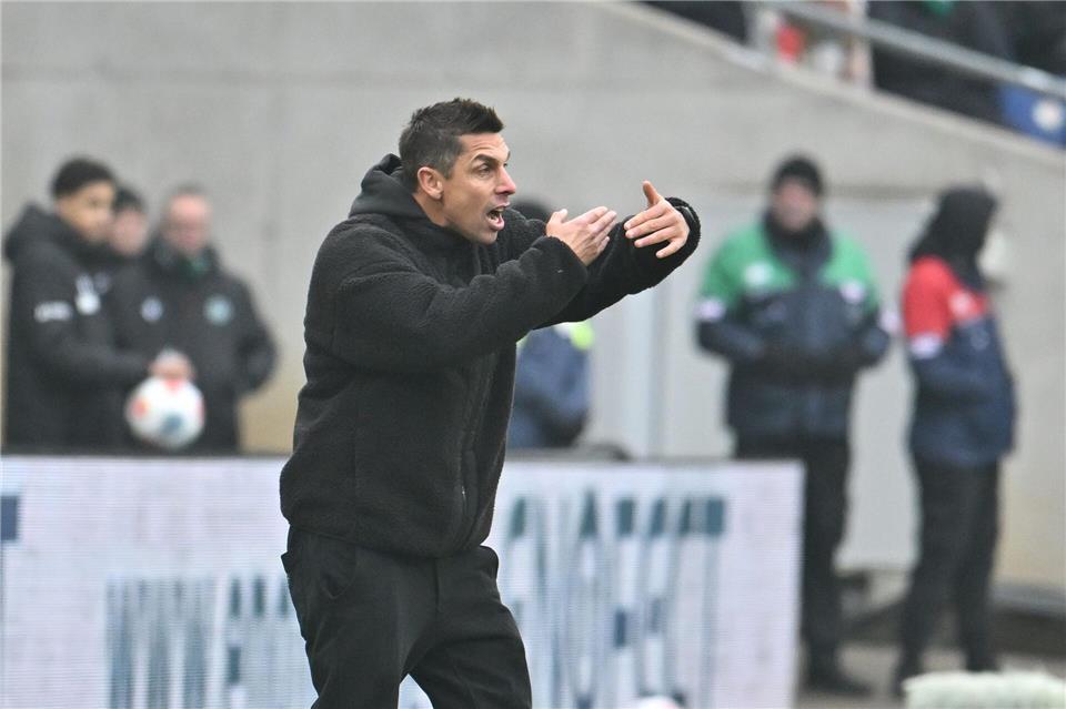 Sehr unzufrieden: Kiels Trainer Marcel Rapp. Swen Pförtner/dpa